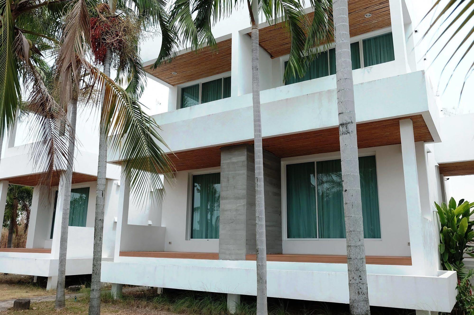 Ohana Resort And Restaurant Rayong Exterior photo